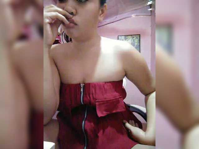 hornylittleprincess69