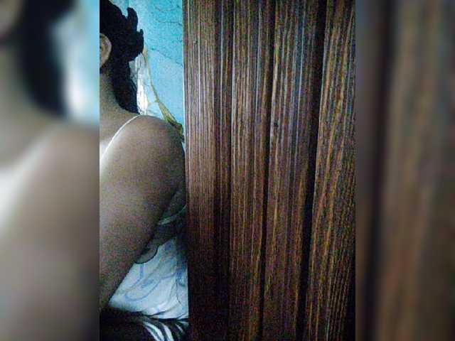 hornylittleprincess69