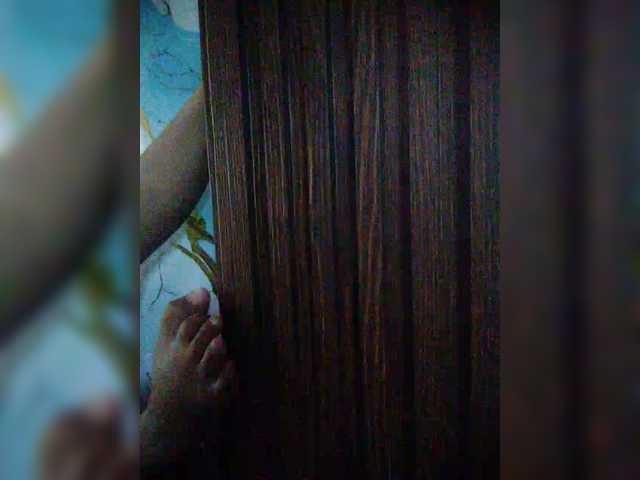 hornylittleprincess69
