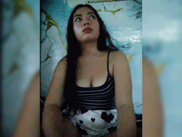 XXhornywetprincess99XX live webcam show
