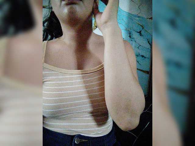 hornylittleprincess69