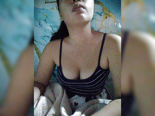 XXhornywetprincess99XX live webcam show