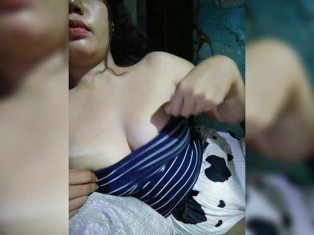 xxhornywetprincess99xx live sex show