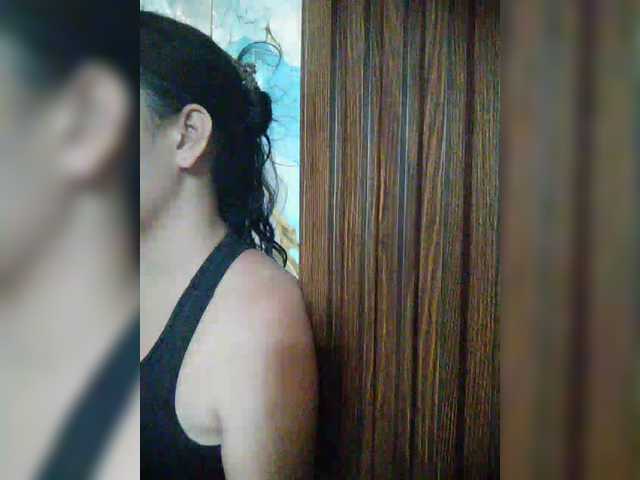 hornylittleprincess69