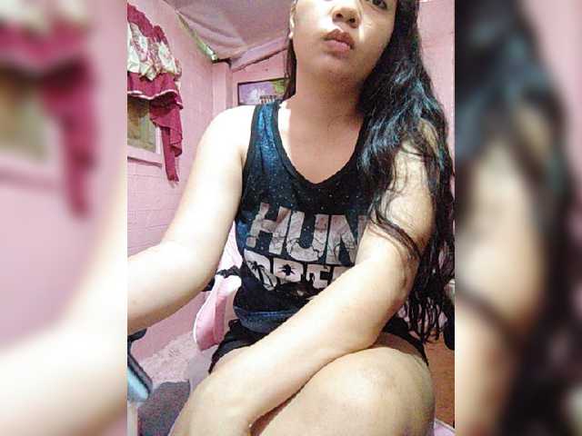 hornylittleprincess69