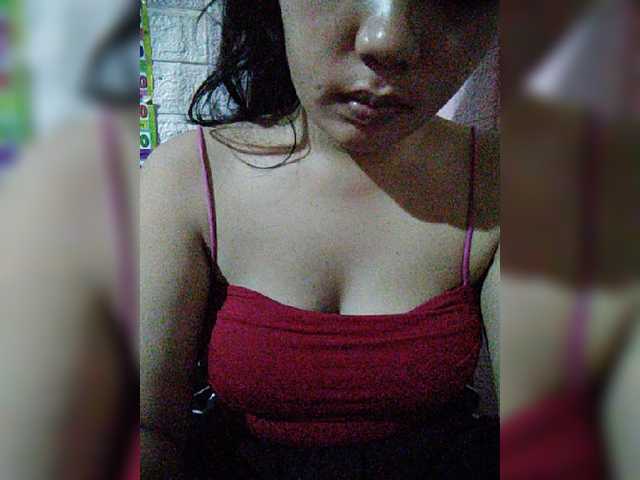 hornylittleprincess69