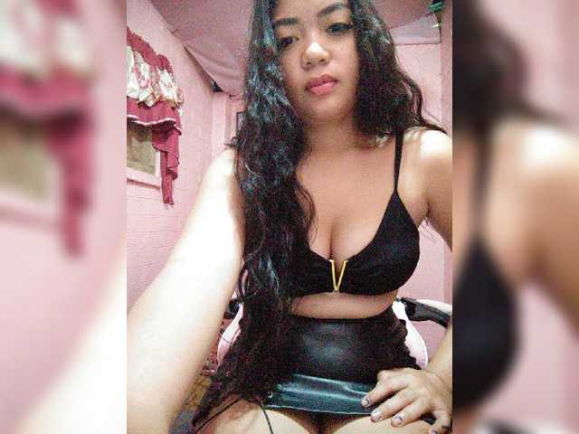 hornylittleprincess69