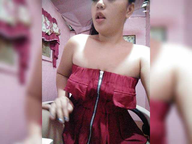 hornylittleprincess69