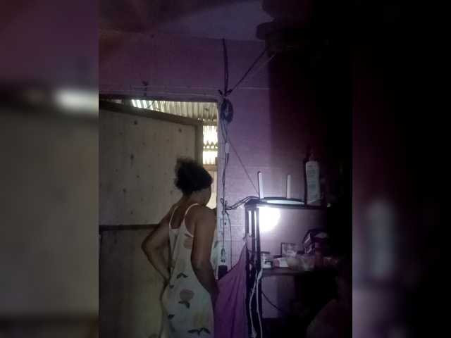 hornylittleprincess69