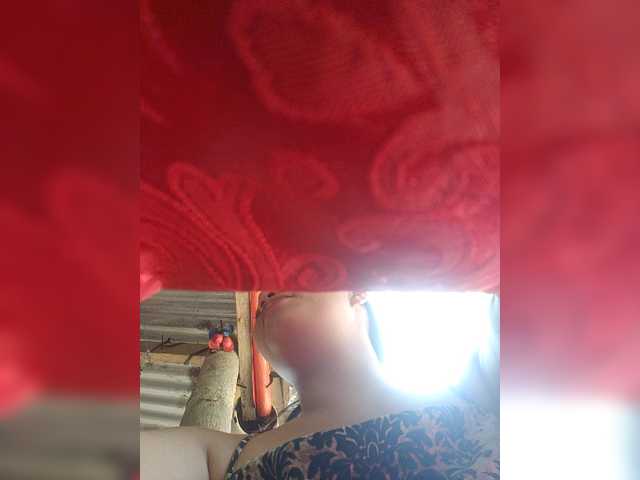 XXhornywetprincess99XX live cam
