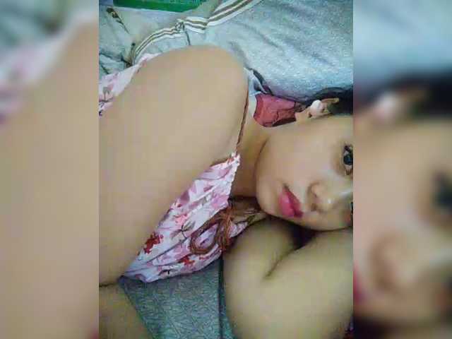 hornylittleprincess69