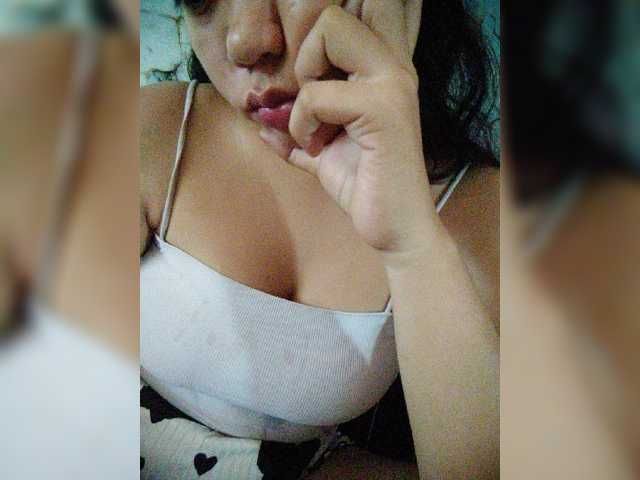 XXhornywetprincess99XX live cam on BongaCams