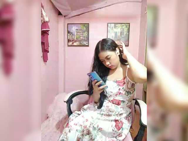 XXhornywetprincess99XX's BongaCams show and profile