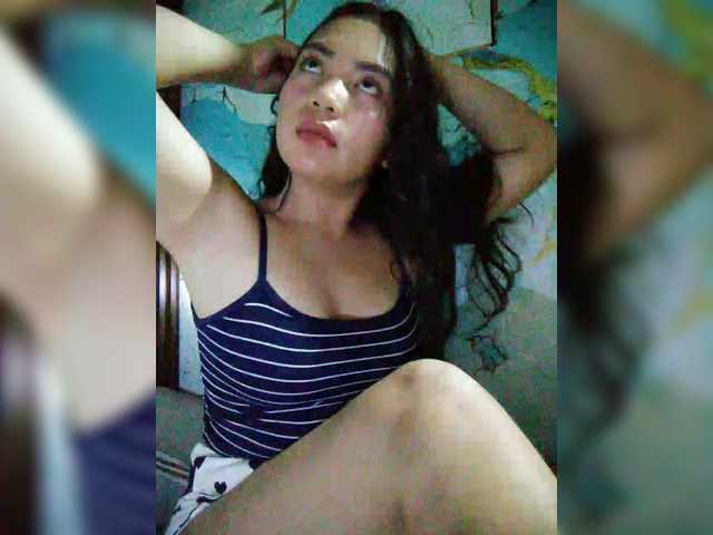 XXhornywetprincess99XX live webcam show