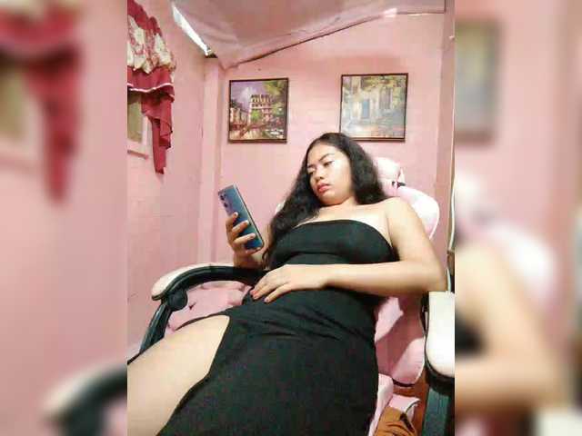 hornylittleprincess69
