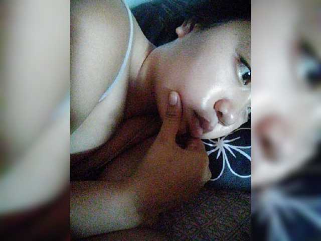 hornylittleprincess69
