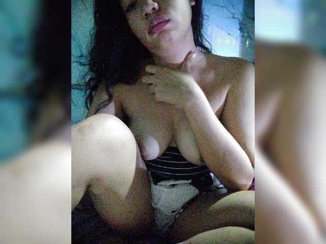 XXhornywetprincess99XX live webcam show