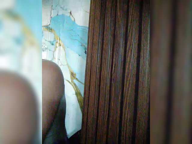 hornylittleprincess69 live cam preview
