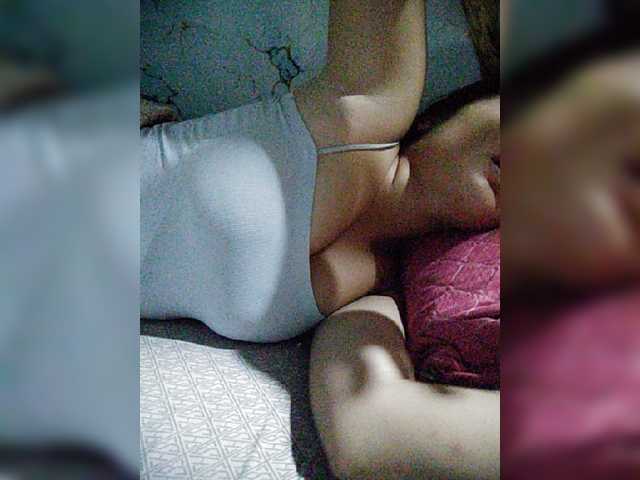 XXhornywetprincess99XX live cam on BongaCams