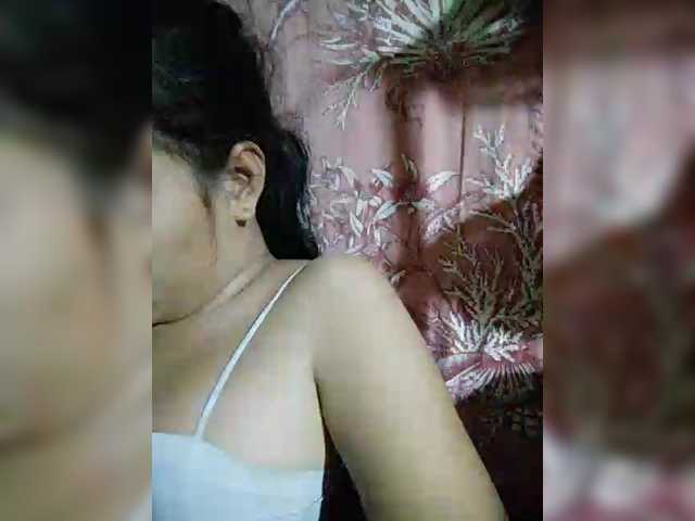 XXhornywetprincess99XX's BongaCams show and profile