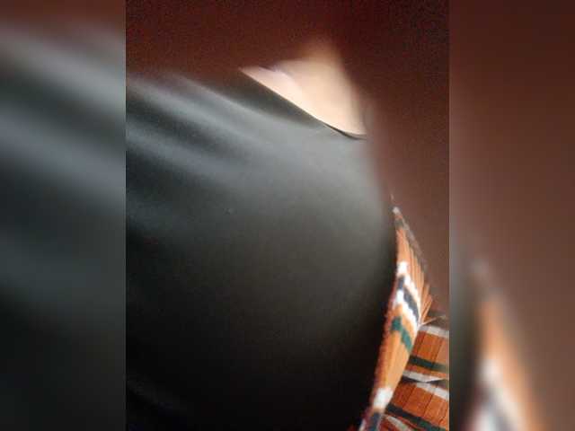 hornylittleprincess69 live cam preview