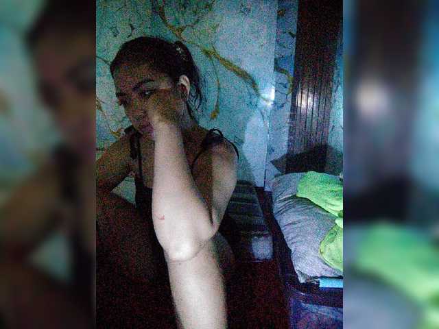XXhornywetprincess99XX live cam on BongaCams