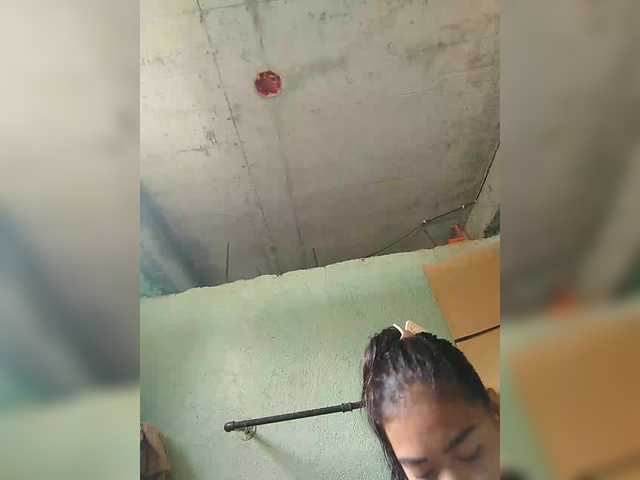 hornylittleprincess69
