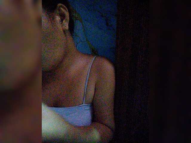 hornylittleprincess69