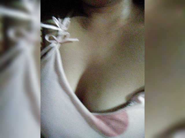 hornylittleprincess69 live webcam show