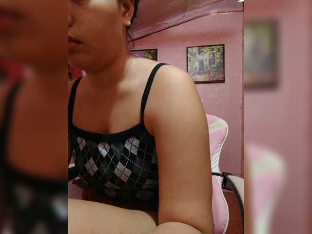 hornylittleprincess69 live cam