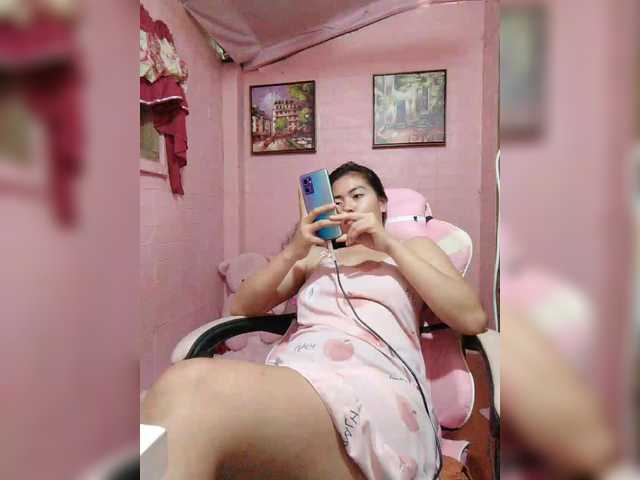 hornylittleprincess69 live webcam show