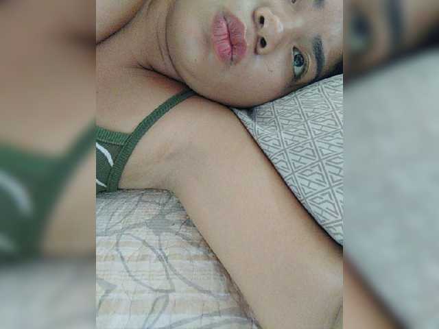 xxhornywetprincess99xx live sex show