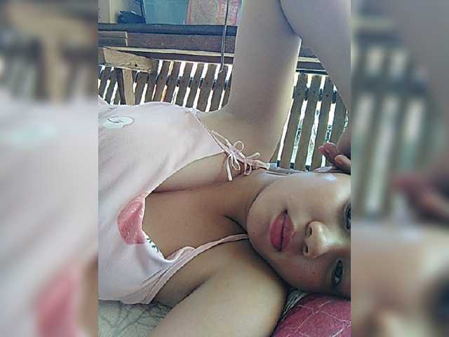 XXhornywetprincess99XX live cam on BongaCams