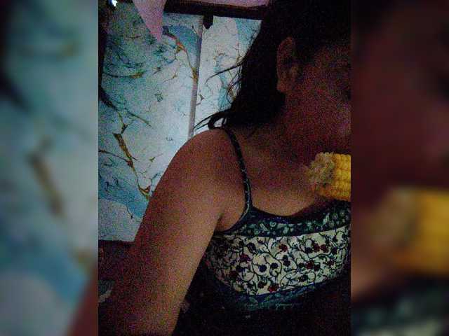 XXhornywetprincess99XX live cam on BongaCams