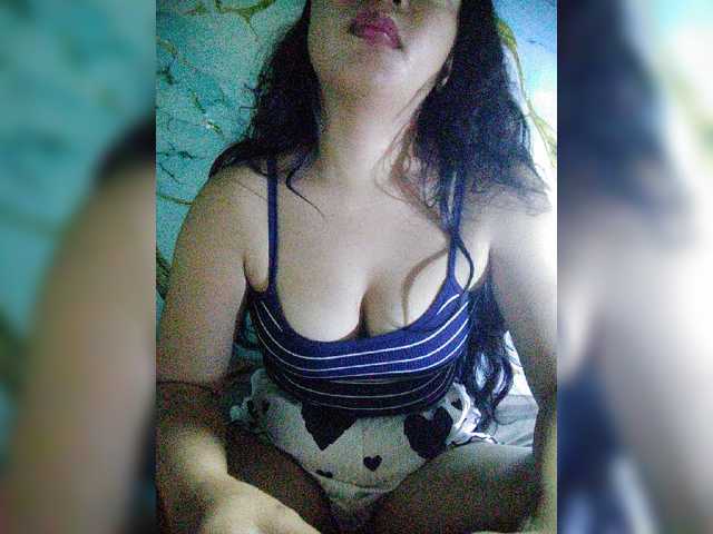 XXhornywetprincess99XX live webcam show