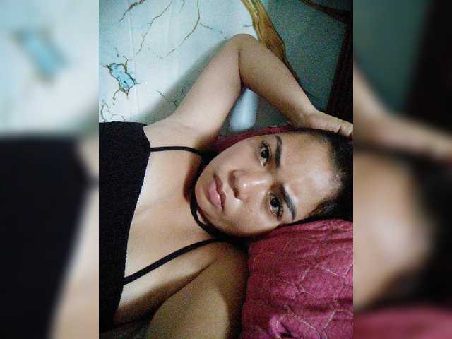 hornylittleprincess69