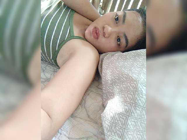 xxhornywetprincess99xx cam belle
