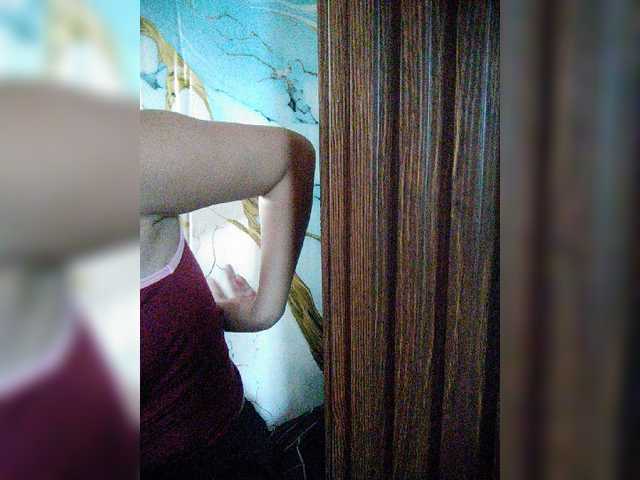 XXhornywetprincess99XX live cam on BongaCams