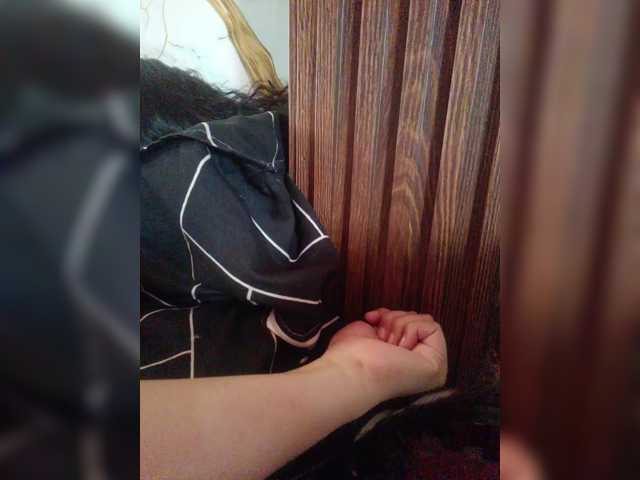 XXhornywetprincess99XX live cam