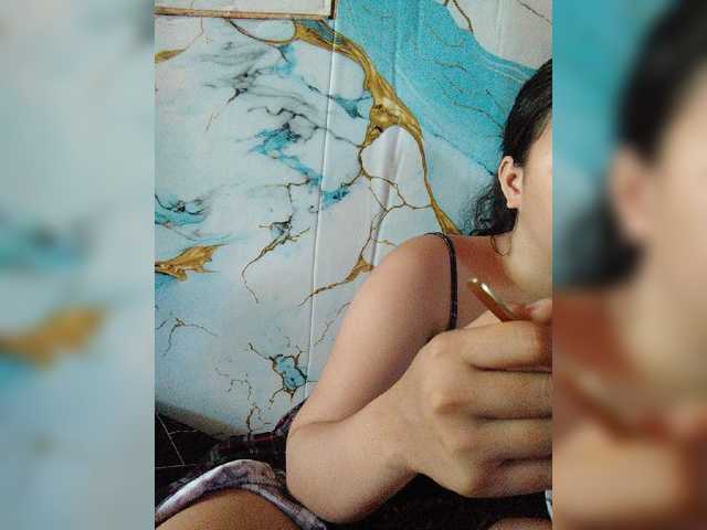 hornylittleprincess69