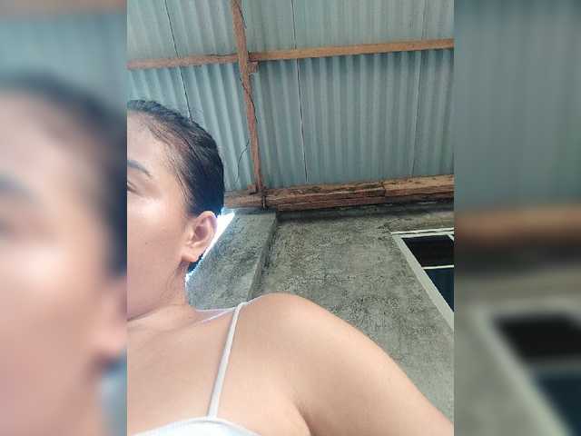 hornylittleprincess69