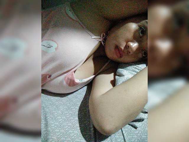 XXhornywetprincess99XX live cam on BongaCams