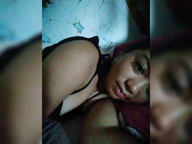 hornylittleprincess69