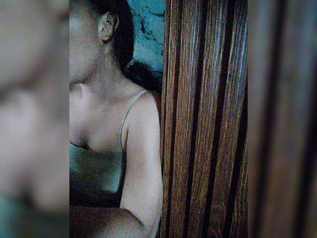 XXhornywetprincess99XX live cam on BongaCams