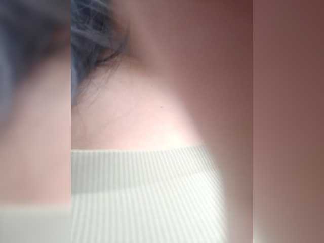 hornylittleprincess69 live webcam show