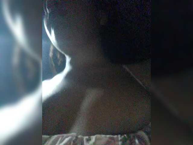 hornylittleprincess69 live webcam show