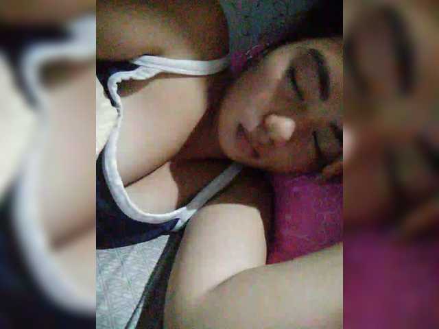 XXhornywetprincess99XX live cam on BongaCams