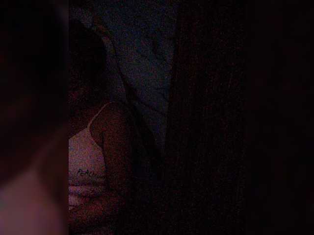 hornylittleprincess69 live cam preview