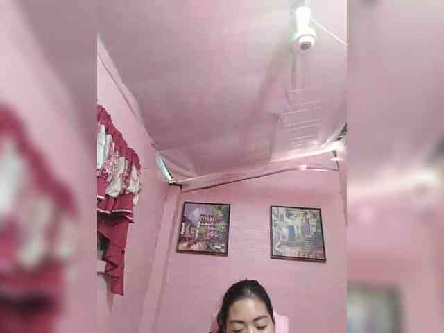 hornylittleprincess69 webcam