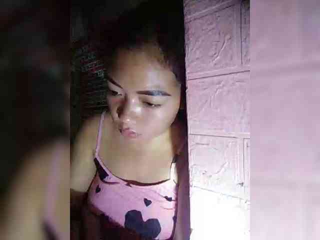 hornylittleprincess69